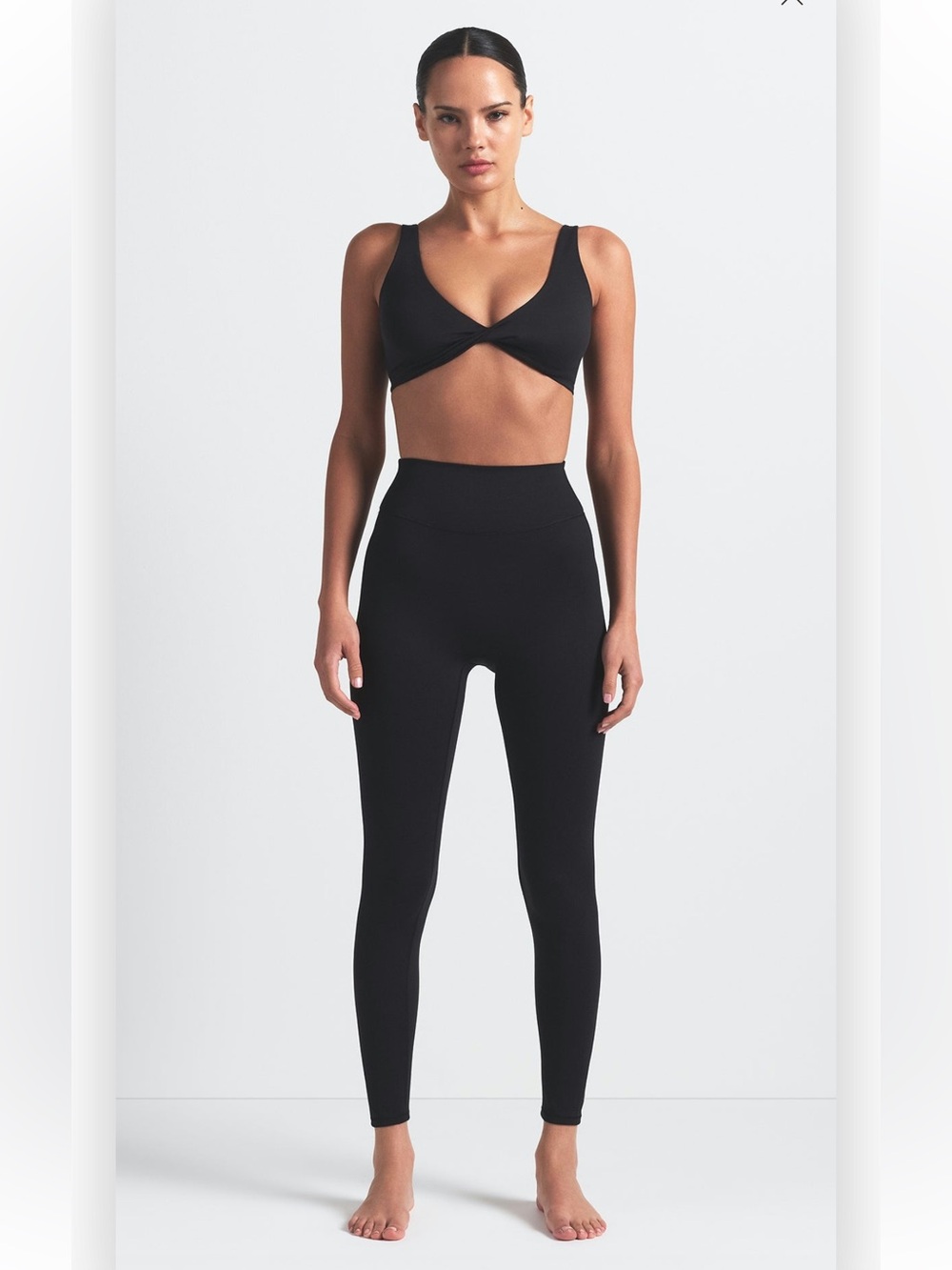 SKIMS x Nike limited release collab leggings and bra in obsidian 26"/L